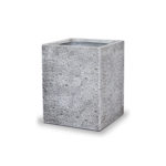 hoge witte plantenbak